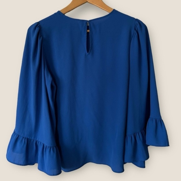 Zara, size M, blue top, keyhole cut back, large bell sleeves, silky like feel - Picture 3 of 10